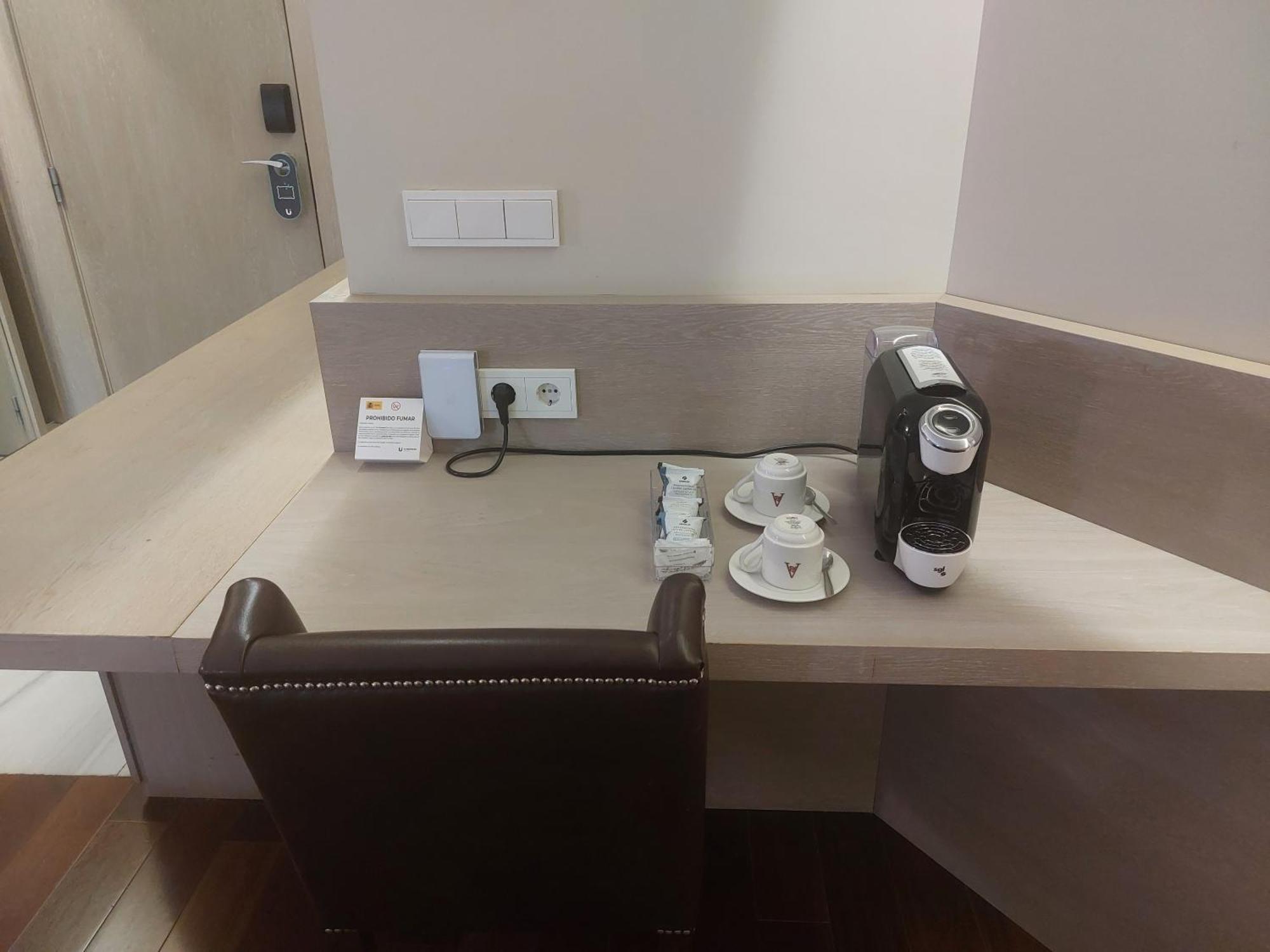 U-Hotel Spa Ciudad De 阿斯托加 外观 照片