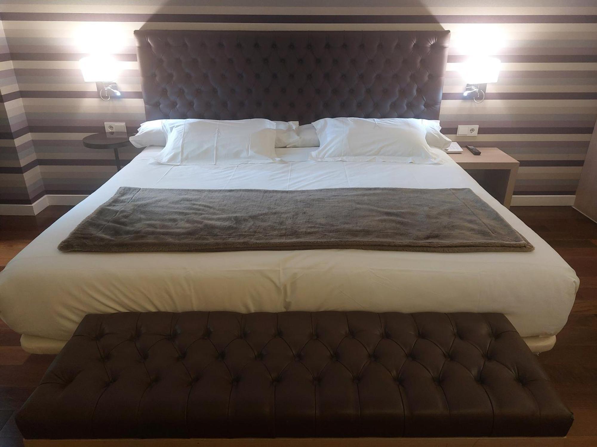 U-Hotel Spa Ciudad De 阿斯托加 外观 照片